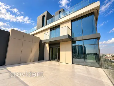 Unique Duplex | Park Views | Double Light