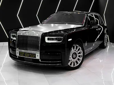 2018 Phantom VIII, Bespoke Audio, Rear Entertainment, Brushed Steel Bonnet, GCC Specs!!