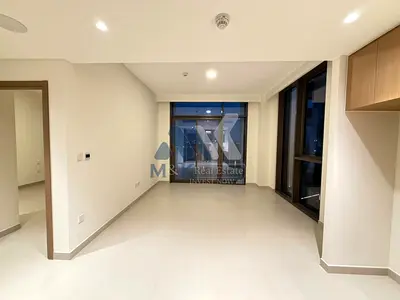 Bright 1BR Apartment | Creek Beach Moor | Marina View