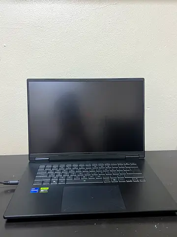 GIGABYTE LAPTOP RTX 4050