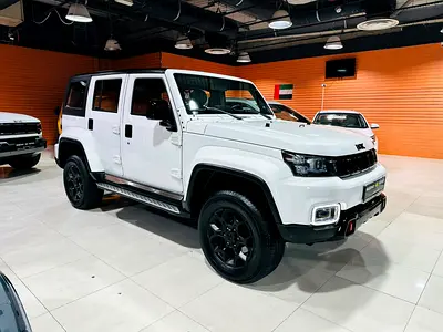 BAIC BJ40L WHITE 2023 - GCC Specs Under Dealer Warranty