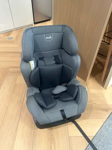 Joie grey convertible child car seat - good condition