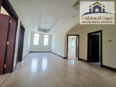 🏡 **Villa for Annual Rent in Al Fisht – Sharjah** ✨ Discover this spacious villa in the desirable Al Fisht area of Sharjah, ideal for families seeki