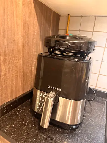 Nutricook Air Fryer + Sonashi Sandwich