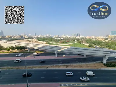 Two-bedroom apartment with a living room for annual rent; features an unobstructed view of the palace.