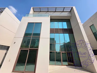 Elegant 6BR Villa | Elevator | Private Pool | Grand Views