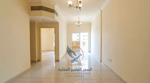 انتهز الفرصة للإيجار السنوي في عجمان غرفتين وصالة في النعيمية 1 حمامين خزائن حائط  بلكونة اطلالة مفتوحة