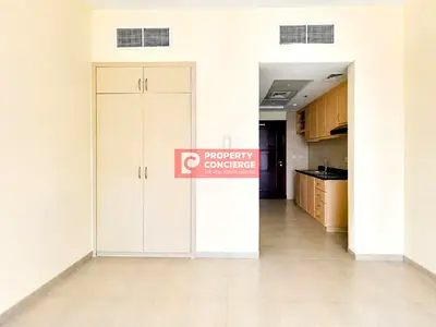Spacious Studio | Close to Metro I Well Maintained
