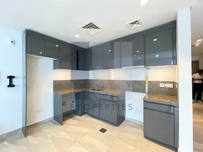 Elegant 1BR | Sea View | Balcony | Store Room