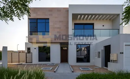 Distress Deal | Villa for Sale 3 BR + Maid | High ROI