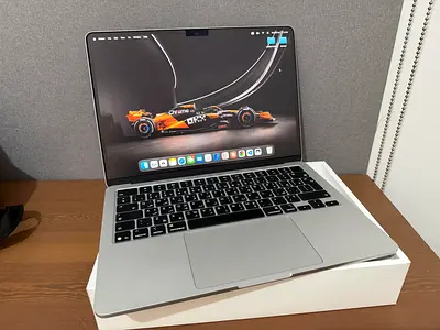 M5 macbook air 24GB 1 TB 13 inch with 3 years apple care+