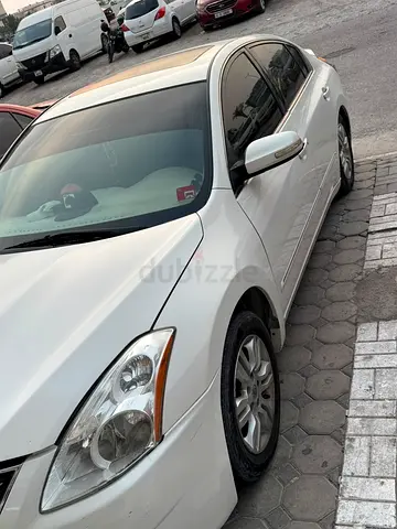 2012 Nissan Altima SE | American Specs | Well Maintained