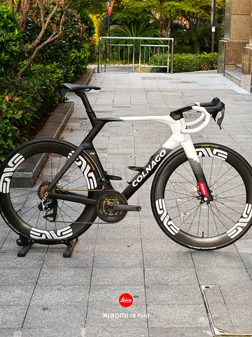 Colnago Y1Rs Road Bike | Campagnolo Super Record Wireless | Carbon Wheels