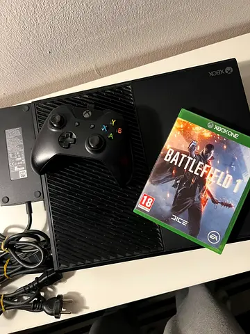 XBOX ONE 365GB WITH ALL CABLES GAMES CONTROLLER