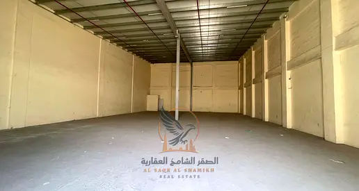 مستودع  للإيجار في الجرف الصناعية 3 عجمان | 4,650 قدم² | 209,000 درهم