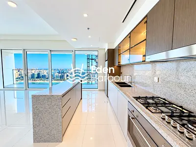 HIGH FLOOR | PALM VIEWS | VACANT