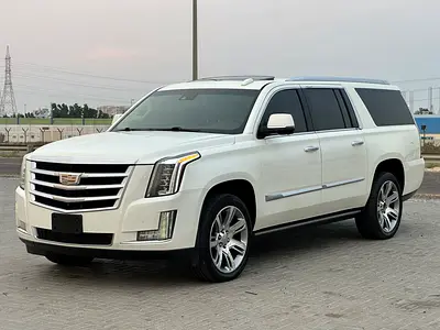 Cadillac Escalade 2015 GCC Specs first owner no accident super clean car