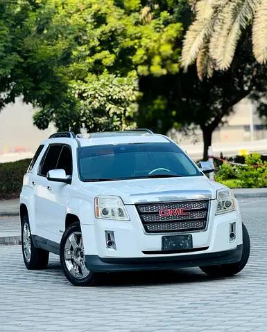 2015 GMC TERRAIN SLT GCC SPECS IN EXCELLENT CONDITION