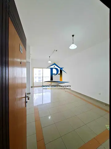 Modern @ Luxurious 02 Bhk Apartment available With Full Facilities Next to pond park