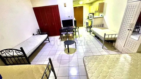 Executive Girls Bed Space in Greece Cluster, International City