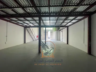 عنوان مميز للإعلان  مستودع 1850 قدم الجرف الصناعية 1 شارع رئيسي كهرباء 21 كيلووات فاير سيستم حديث