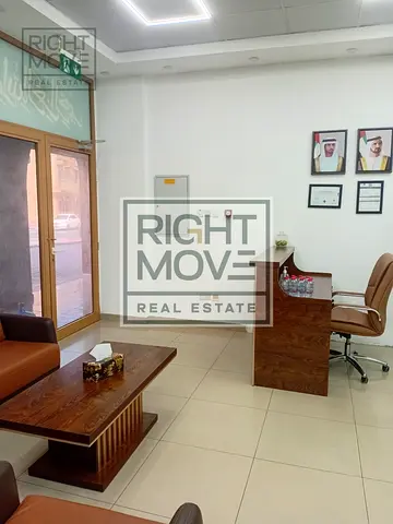 Fully-furnished and fully fitted Shop |Road Facing
