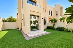 HOT DEAL| 3 Bedrooms+STUDY+MAID| Vacant