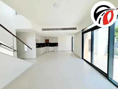 Spacious 4BR Villa | Maid’s Room | Family Community