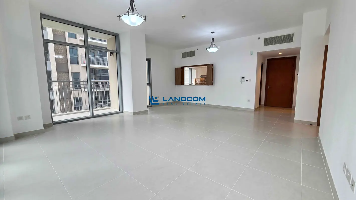Spacious 3BHK | Community View | 30 Days Rent free | Family Only