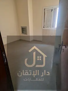 Golden Opportunity for Rent – Studio in Al Buteenah! Strategic Location | Free Parking | AC Paid b
