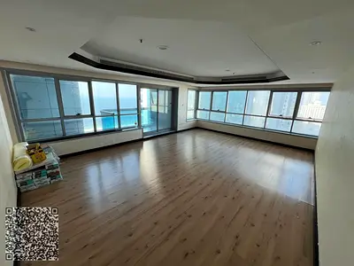 Prime location | Spacious | Reasonable price | All services available