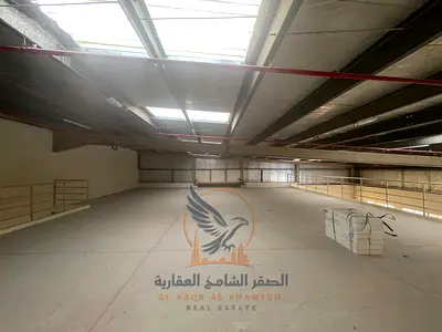مستودع للإيجار بالجرف الصناعية 2 عجمان 5967 قدم ميزانين كهرباء 3 فاز نظام حريق حديث