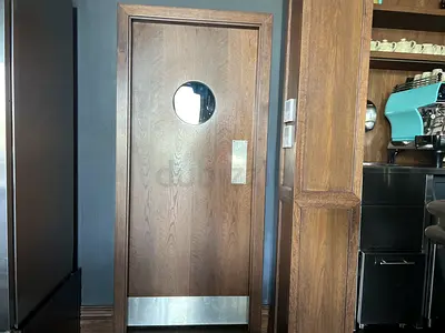 Fire-rated wooden door, 908 × 100 × 2,100 mm