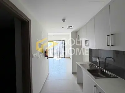 Elegant Studio | View