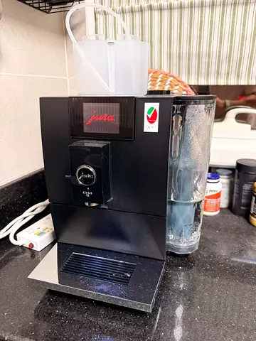 Jura ENA 8 Automatic Coffee Machine - Black, Great Working Condition