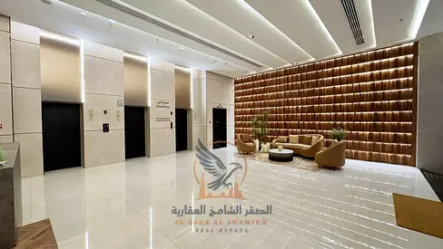 شقة غرفتين وصالة تاني ساكن اطلالة مفتوحة تكييف مركزي بلكونة خزائن بالحائط تشطيب حديث