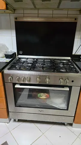 Stainless Steel 5-Burner Gas Cooker with Oven - Great Working Condition