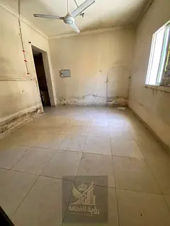 Studio for Annual Rent in Al Nabba, Sharjah A studio apartment available for annual rent at a compet