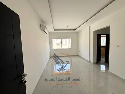 للإيجار السنوي في عجمان غرفة وصالة مساخة ممتازة مع بلكونة النعيمية 2 بلكونة جاهزة للسكن الفوري
