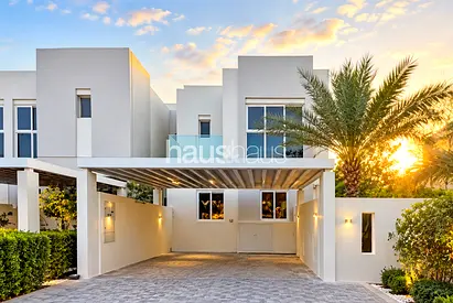 4 Bed | Single Row | Near Pool