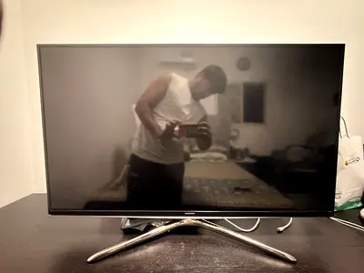 Samsung 40-43 inch LED TV - Good Working Condition