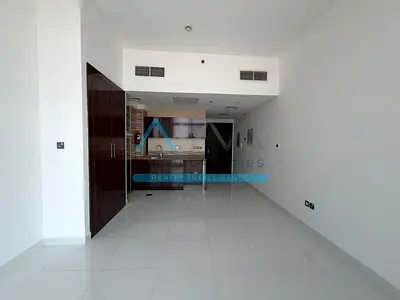 Amazing Studio Opposite To Silicon Park With Villa View