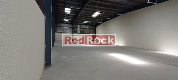 Spacious 4,000 Sqft Well Equipped Warehouse in DIP