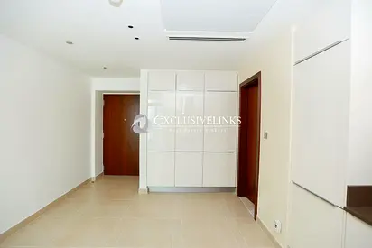 Prime Location | High Floor | Rented