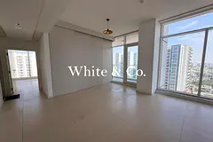 Available Now | Closed Study Room | Bright