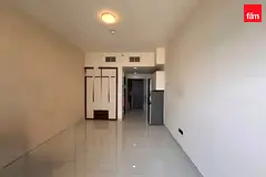 Vacant | Pool View | Unfurnished