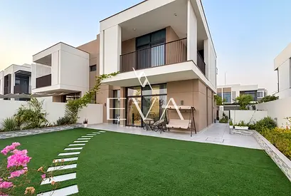 ELEVATED | VAASTU | VOT | VIEWINGS AVAILABLE
