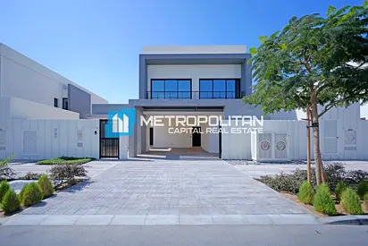 Golf-Facing| Single Row 4BR+Maid | Upgraded Garden