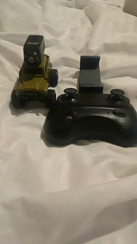 Remote control toy jeep with detachable camera module and controller - working condition
