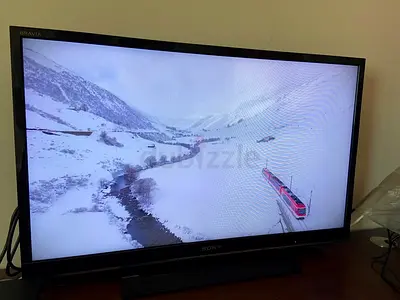 Sony TV 32 inch - Very good condition